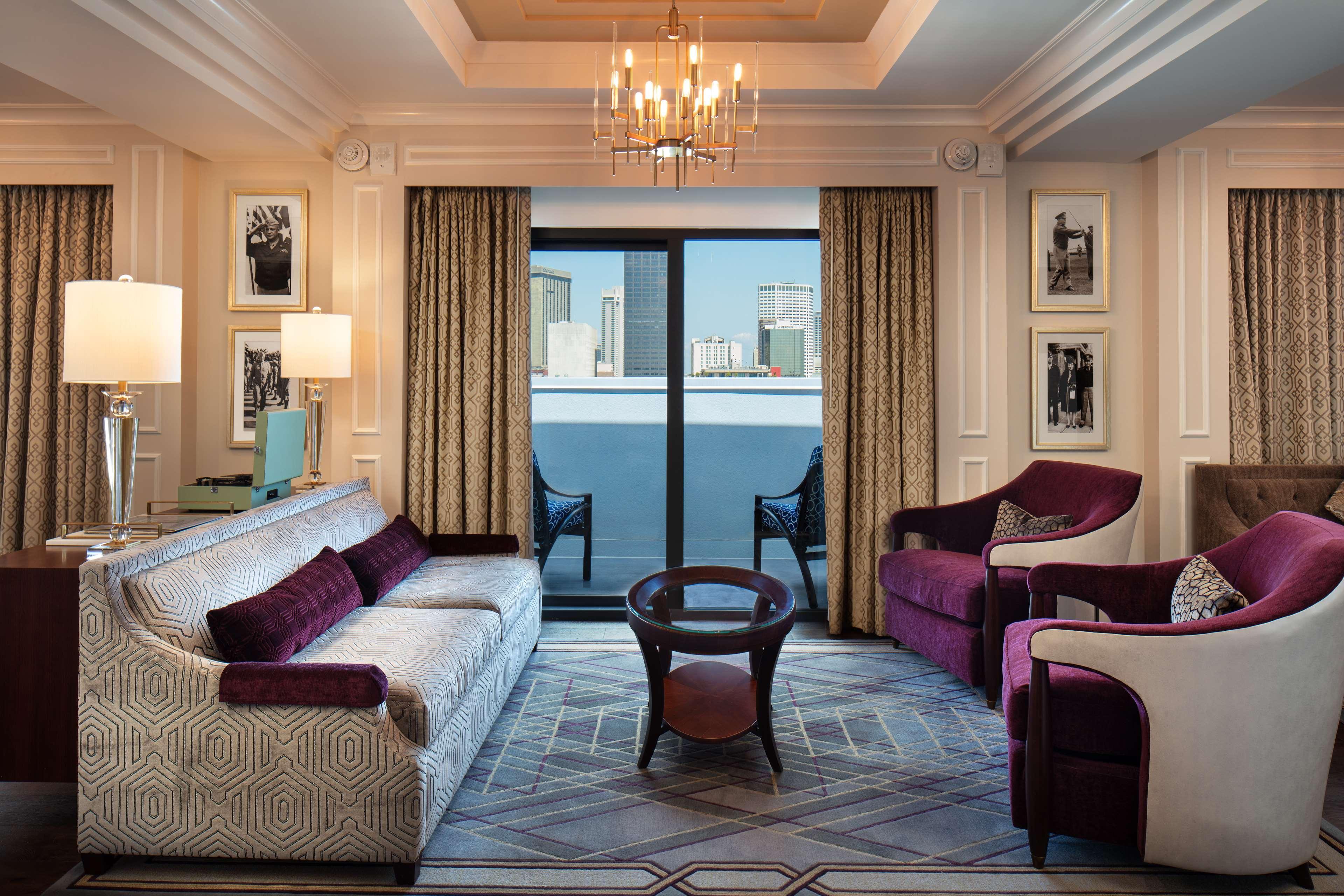 The Higgins Hotel New Orleans, Curio Collection By Hilton Εξωτερικό φωτογραφία