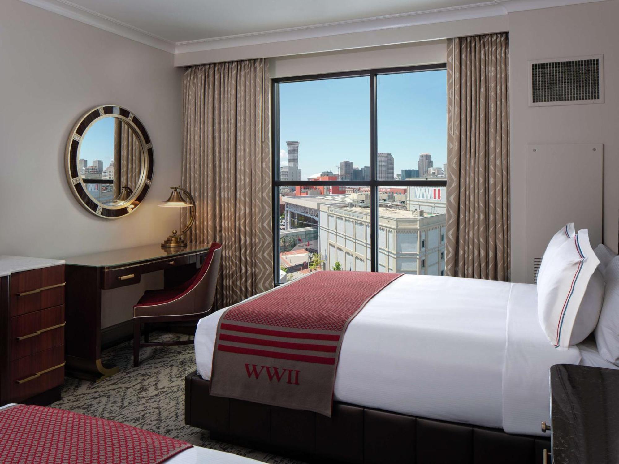 The Higgins Hotel New Orleans, Curio Collection By Hilton Εξωτερικό φωτογραφία