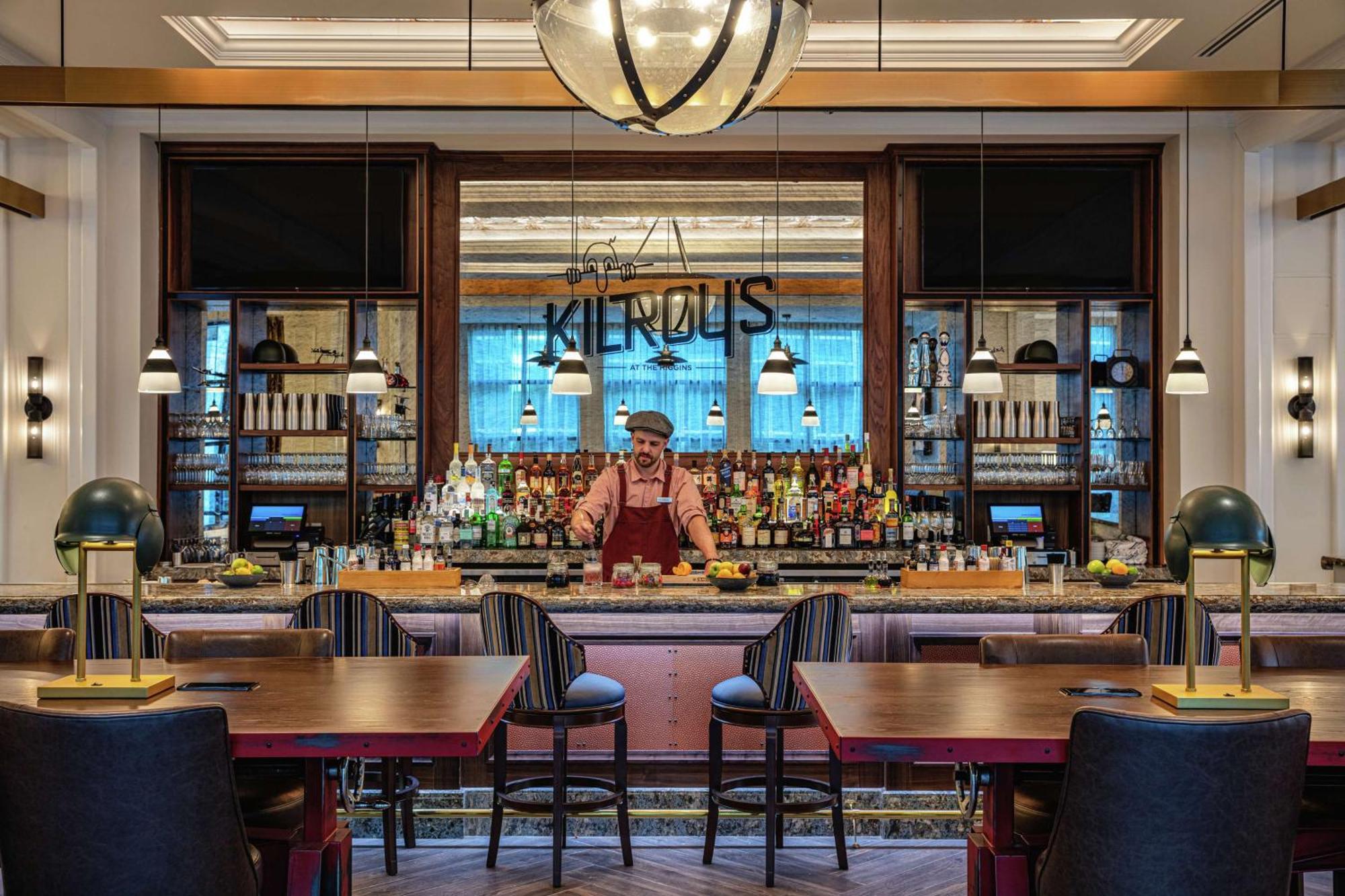 The Higgins Hotel New Orleans, Curio Collection By Hilton Εξωτερικό φωτογραφία